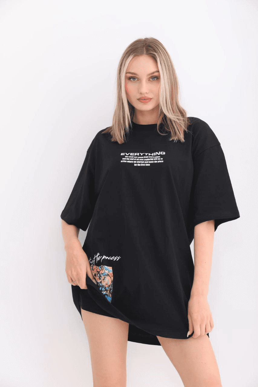 kadın Bisiklet Yaka Baskılı Oversize T-Shirt - Siyah